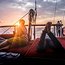 Auch ohne Bike hat dieses Bild eine maßgebliche Bedeutung für mich, was Bikemomente 2017 angeht. Ein gelungener Tag auf dem Bike endet mit der Abfahrt auf dem Schiff in den griechischen Abendhimmel. Bier in der Hand, Sonne im Blick, Kurs auf Nisyros!