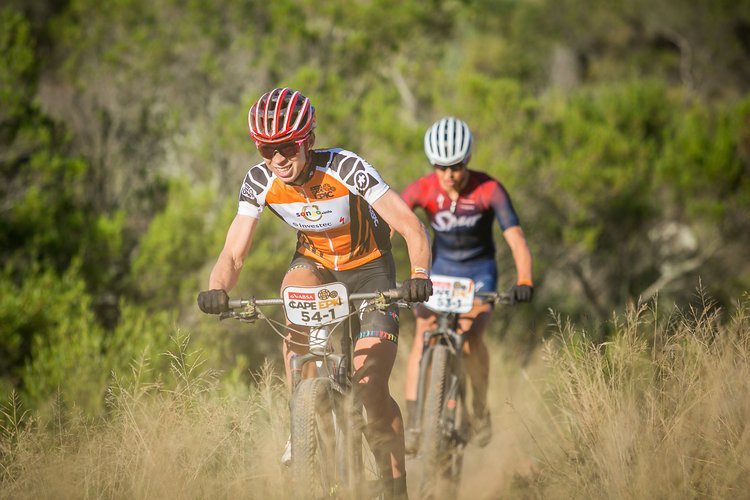 Annika Langvad will gemeinsam mit Anna van der Breggen zum fünften Mal das Cape Epic gewinnen. Annika Langvad will gemeinsam mit Anna van der Breggen zum fünften Mal das Cape Epic gewinnen.