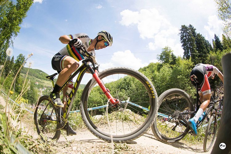 Beim World Cup-Auftakt wurde Nino Schurter das erste Mal seit langer Zeit geschlagen Beim World Cup-Auftakt wurde Nino Schurter das erste Mal seit langer Zeit geschlagen
