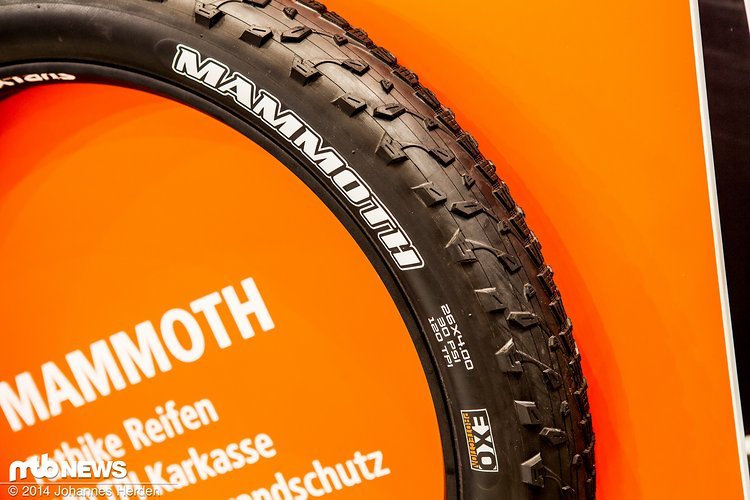 Ein Reifen wie ein Mammut aus der Urzeit? Noch ist der Trend jung, doch er scheint mit Macht zu kommen. Ein Reifen wie ein Mammut aus der Urzeit? Noch ist der Trend jung, doch er scheint mit Macht zu kommen.