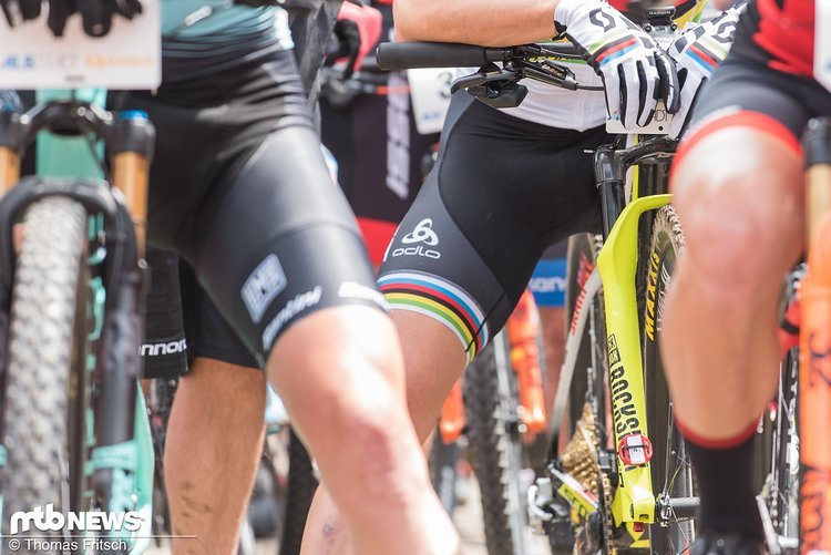 Trotz Schalthandicap beim Short Race stand Nino Schurter am Sonntag beim XCO-Rennen wieder mit der elektrischen Schaltung am Start Trotz Schalthandicap beim Short Race stand Nino Schurter am Sonntag beim XCO-Rennen wieder mit der elektrischen Schaltung am Start