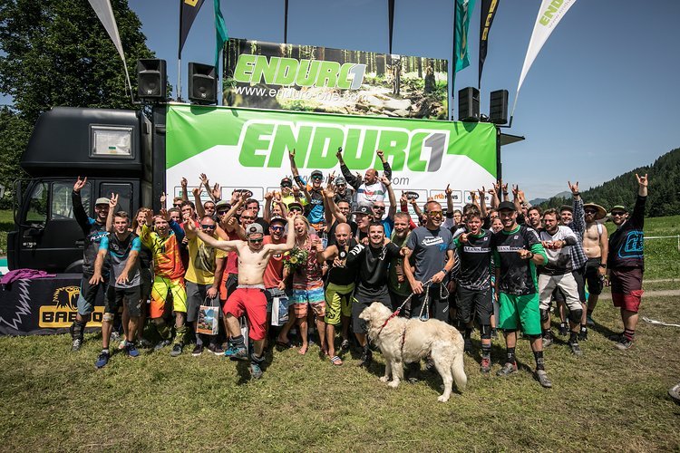 Ebensoviel Spaß wie in der Wildschönau soll es auch beim ersten Stopp der Enduro One-Serie in Winterberg geben! Ebensoviel Spaß wie in der Wildschönau soll es auch beim ersten Stopp der Enduro One-Serie in Winterberg geben!