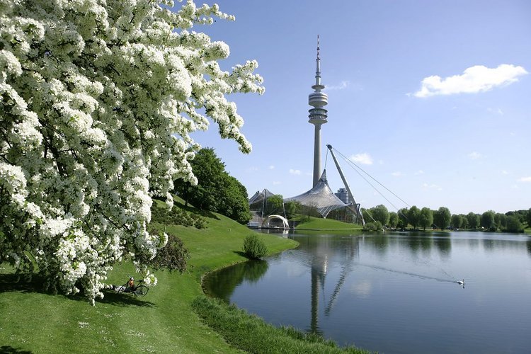 Rund um den Olympiasee in München wird im Sommer 2022 einiges an Action geboten: Unter anderem werden die Cross-Country-Europameisterschaften dort ausgetragen Rund um den Olympiasee in München wird im Sommer 2022 einiges an Action geboten: Unter anderem werden die Cross-Country-Europameisterschaften dort ausgetragen