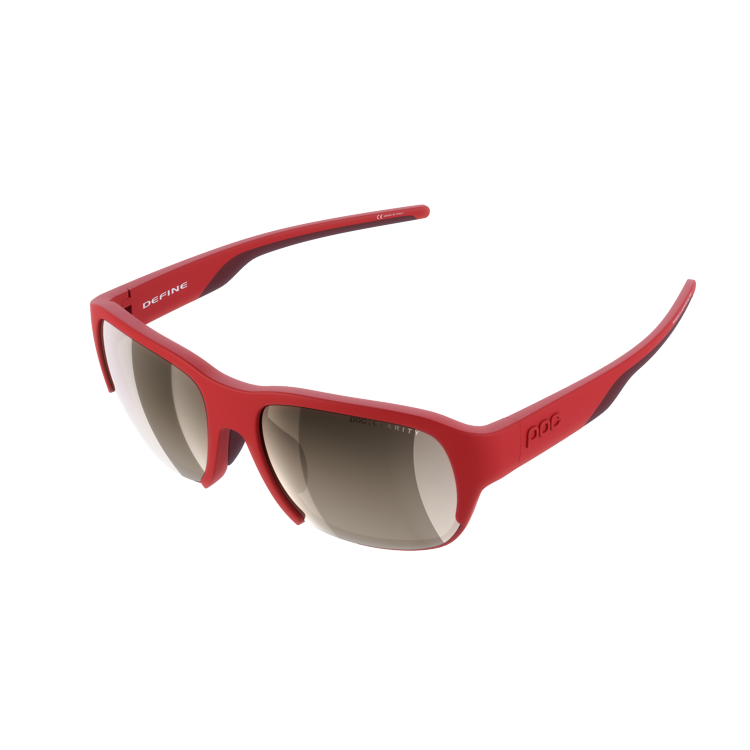 Die POC Define Clarity-Brille harmoniert perfekt mit dem neuen Helm und wandert für einen Preis von 169 € über die Ladentheke. Die POC Define Clarity-Brille harmoniert perfekt mit dem neuen Helm und wandert für einen Preis von 169 € über die Ladentheke.