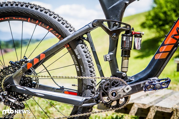 Marin Attack Trail mit BOS KIRK Dämpfer - in Deutschland werden die Marin Bikes mit RockShox anstatt BOS verfügbar sein Marin Attack Trail mit BOS KIRK Dämpfer - in Deutschland werden die Marin Bikes mit RockShox anstatt BOS verfügbar sein