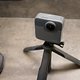 Die GoPro Fusion ist die erste 360°-Kamera der US-Amerikaner und kommt mit spannenden Bildwinkeln und zusätzlichem Stativ, das auch als Selfie-Stick und allgemein als Halterung dient