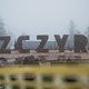 Der Austragungsort des Events heißt Bielsko Biala, doch das Downhill-Rennen findet in Szczyrk statt. Ausgesprochen wird das übrigens Sch-tsch-rrrrk, was eigentlich gar nicht so kompliziert ist, wenn man im Gegensatz zu mir das R rollen kann.