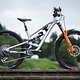 Ein Alu-Rahmen mit Carbon-Hinterbau als Prototyp von Texis Enduro-Bike