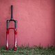 Die RockShox Lyrik Ultimate-Federgabel soll mit 160 mm Hub für ordentlich Fahrspaß und Geschwindigkeit sorgen.