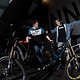 Thomas und Anton mit ihren neuen Bikes