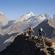 Gemeinsam mit Tom Öhler nimmt Harald im Himalaya unbekanntes Terrain unter die Reifen - und muss lernen, dass auch die beste Planung zu Hause nicht immer zu gelungenen Reisen führt
