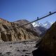 Nepal, Land der Hängebrücken. Tückisch bei Seitenwind!