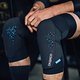 Enduro-Fahrer, die ihr Bike selbst hochkurbeln, aber dennoch nicht auf den Level-2-Schutz verzichten wollen, können die Dharco Gravity Knee Pads wählen.