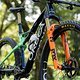 Die neue 34er Fox am Bike der Kanadierin