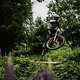 Vali Höll war am Donnerstag Tagesschnellste, wurde Freitags dann allerdings mehr auf der Jumpline im Bikepark Schladming als auf der Teststrecke gesichtet.