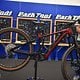 Park Tool stellt den neuen PRS 30 Montageständer vor, der auch schwere Räder mit bis zu 54 kg heben kann.