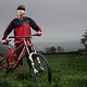 Gee Atherton mit dem Trek Session