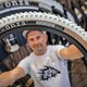 Denn der Schweizer Hersteller hat mit dem Porcupine einem Reifen-Klassiker neues Leben eingehaucht