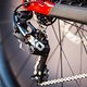 Geschaltet wird mit der edlen SRAM X01 DH-Schaltung mit 7 Gängen.