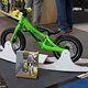 Für die Kleinen: Das kleinste Supurb-Bike als Schaukelrad