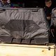 Das Sentinel Bike Travel Case ist für Gravelbikes und Rennräder designt, bei denen der Lenker nicht demontiert werden soll.