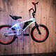 Ghost Rider Bikes aus Acryl mit LEDs, wechselbarer Batterie und An/Aus-Knopf