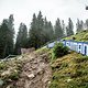 Auch wenn viele Streckenabschnitte eher bikeparkig sind, heißt das nicht, dass es in Lenzerheide nicht sehr ruppig zur Sache geht.