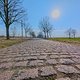 Steine besuchen - neue Wege bei strammem Ostwind