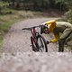 Montiert wurden natürlich die eigenen Pedale. Abgesehen davon wurde an den Bikes nur die Position von Sattel und Cockpit sowie Luftdrücke in Reifen und Federgabel angepasst.