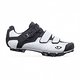 giro privateer s whtblk lateralsm