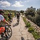 Mit einem kurzen Uphill geht es dann endlich zum Mittagessen