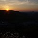 Sonnenuntergang über der 5 Täler Stadt mit dem Hohenstaufen in der Ferne