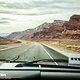 Auf dem Weg ins gelobte Land: Moab kündigt sich durch die bekannten Felsformationen an