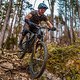 ... lässt es auf dem Orbea Rallon fliegen