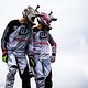 Könnte Troy Lee Werbung sein - die Shaw Brüder schauen sich die nächste Offcamber Kurve von oben an. Viele hatten dort Probleme flüssig durchzukommen.