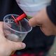 Beim Sram-Stand gab es ein kurzes Bierchen, nachdem der Truck komplett aufgebaut war.