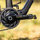 Neben SRAM AXS Transmission-Schaltung und …