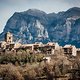 Die kleine Stadt am Fuße der Pyrenäen ist nicht nur traumhaft gelegen …