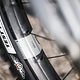 Mullet-Setup mit Carbon-Felgen von Crankbrothers.