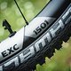 Der neue DT Swiss EXC 1501-Laufradsatz richtet sich an Enduro-Biker und soll dank der leichten Carbon-Felge 176 g weniger auf die Waage bringen als sein Vorgänger.