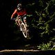 Kaum ein modernes, langes und flaches 29&quot;-Downhill-Bike geht derartig spielerisch und leicht in die Luft wie das Scott Gambler Tuned