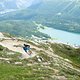 Atemberaubende Aussicht mit viel Action auf dem Flowtrail. Der Blick auf St.Moritz