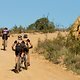 Am Berg haben die Damen die Grand Masters dann doch bald eingeholt - Foto von Greg Beadle-Cape Epic-SPORTZPICS