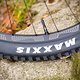 Maxxis EXO-Reifen auf e*thirteen Felgen drücken das Gewicht