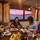 Abendessen während der Überfahrt