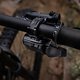 Der SW-M8250 Di2 Schalthebel setzt auf Shimanos RAPID ES Technologie bei dem die Schaltwippen einstellbar sind.