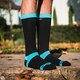 Die Dexshell Waterproof Coolvent-Socken fallen vor allem durch ihre Länge auf und sollen so Fuß und Schienbein jederzeit schön trocken halten