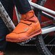 Die Endura MT500 Burner Clipless Waterproof-Schuhe wandern für einen Preis von rund 190 € über die Ladentheke