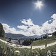 Nach einer Stärkung auf der Alm  geht es weiter auf den Arzler Alm Trail.