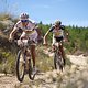 Kämpfen mittlerweile um Platz 2 - Nino Schurter und Philip Buys von SCOTT-Odlo - Foto von Nick Muzik-Cape Epic-SPORTZPICS